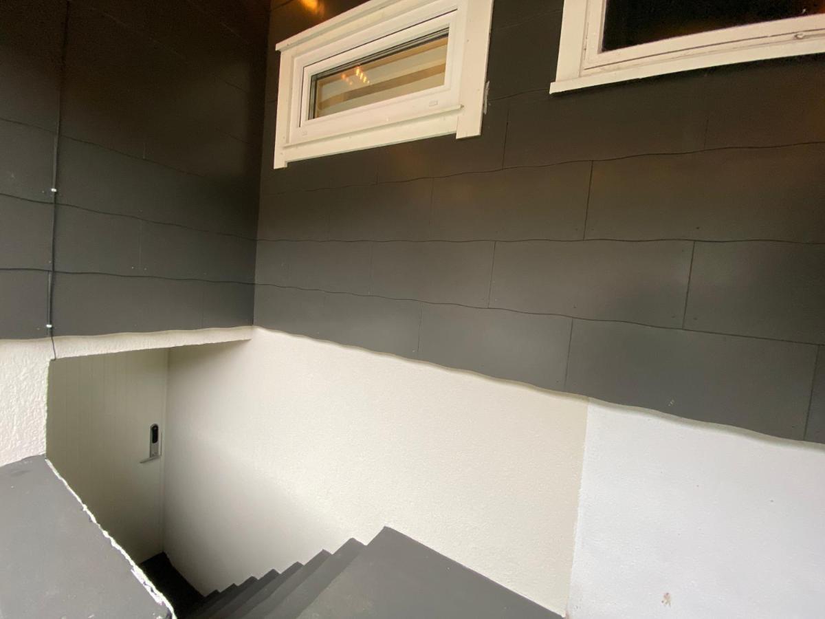 Andalsnes Underground Flat Διαμέρισμα Εξωτερικό φωτογραφία
