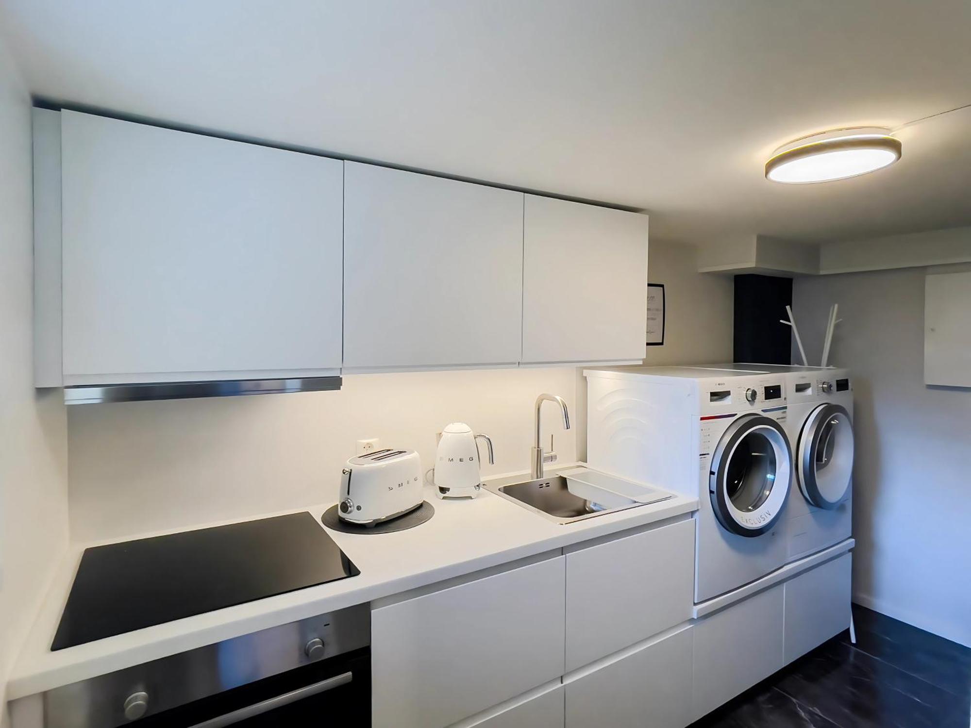 Andalsnes Underground Flat Διαμέρισμα Εξωτερικό φωτογραφία