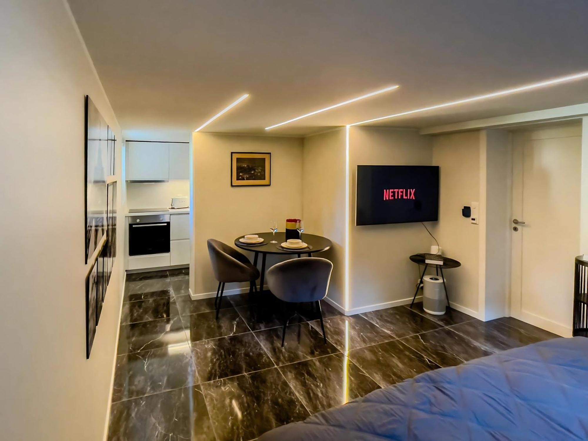 Andalsnes Underground Flat Διαμέρισμα Εξωτερικό φωτογραφία