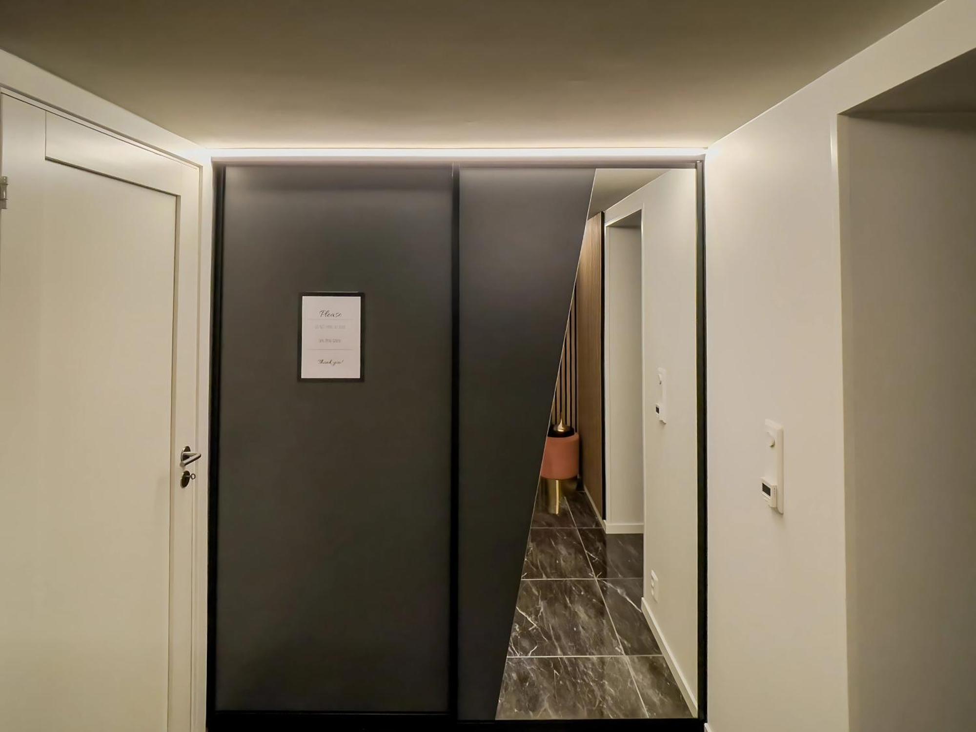 Andalsnes Underground Flat Διαμέρισμα Εξωτερικό φωτογραφία